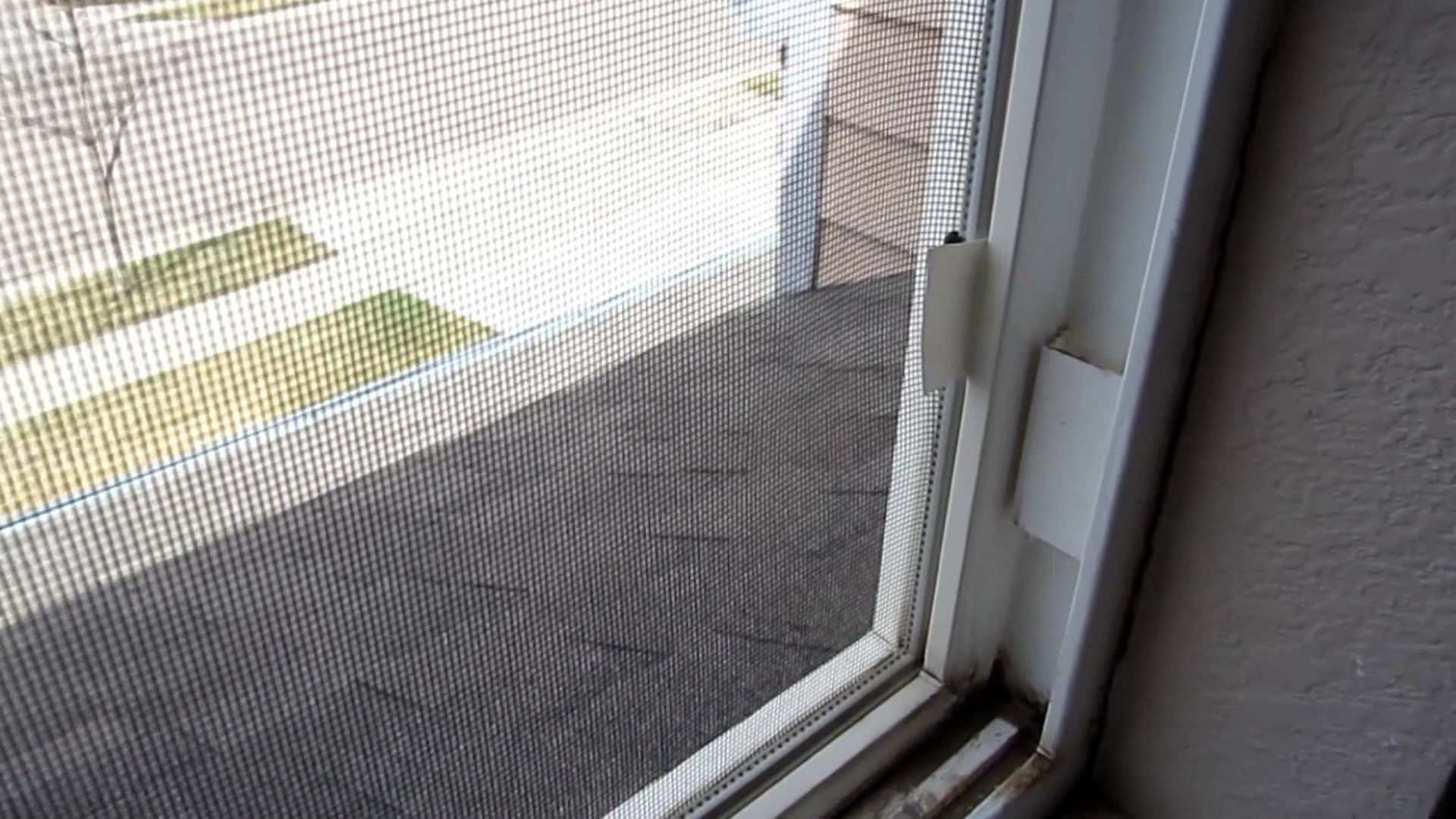 How to Remove a Screen from a Window?
