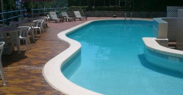 How-to-Install-Above-Ground-Pool-Liner